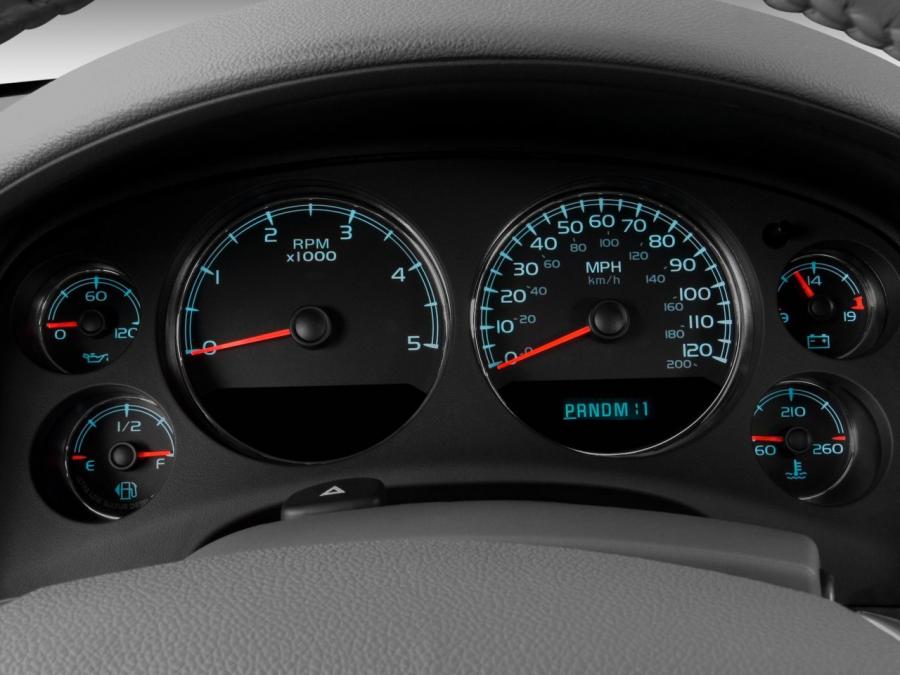  GMC Sierra 3500 HD Crew Cab 2006 года  (фото 5 из 9)